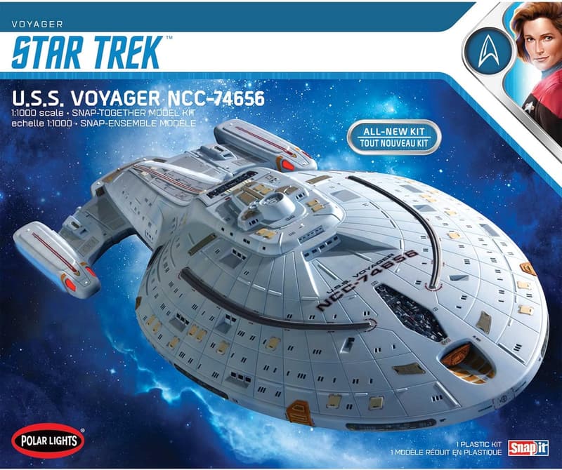 Star Trek U.S.S. Voyager Model Kit - 1:1000 Scale