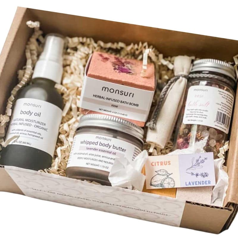 Mom's Birthday Self-Care Gift Basket: Spa Day Kit with Skincare Accessories