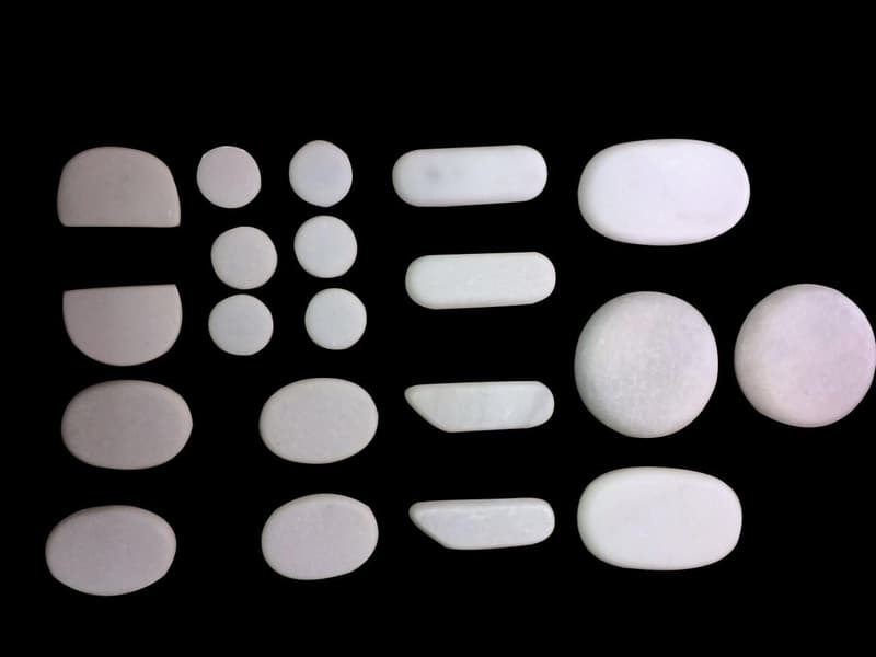 Handcrafted 20-Piece Cold Massage Stone Set