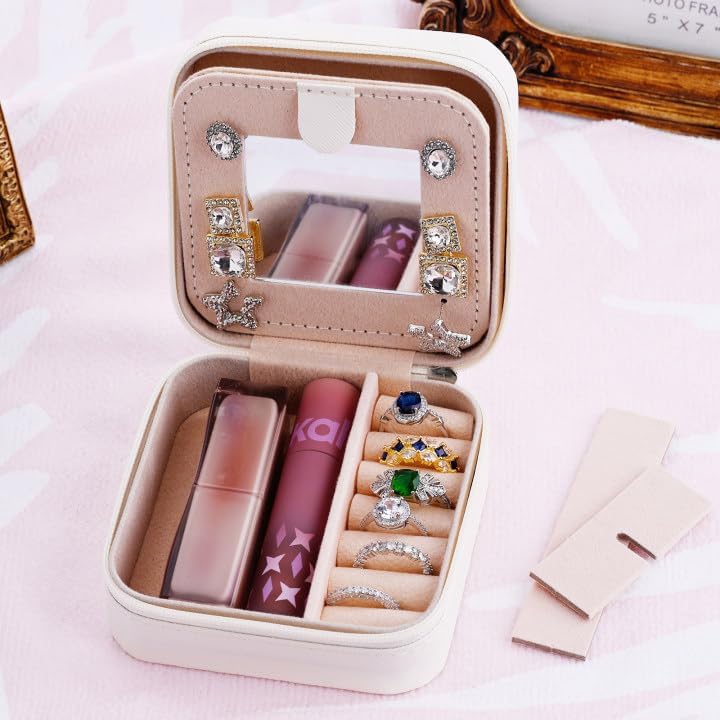 Personalized Travel Jewelry Case for Her - Graduation Gift