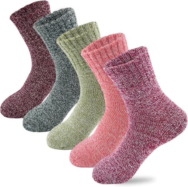 Winter Fuzzy Socks Gift Box for Women – 5 Pairs