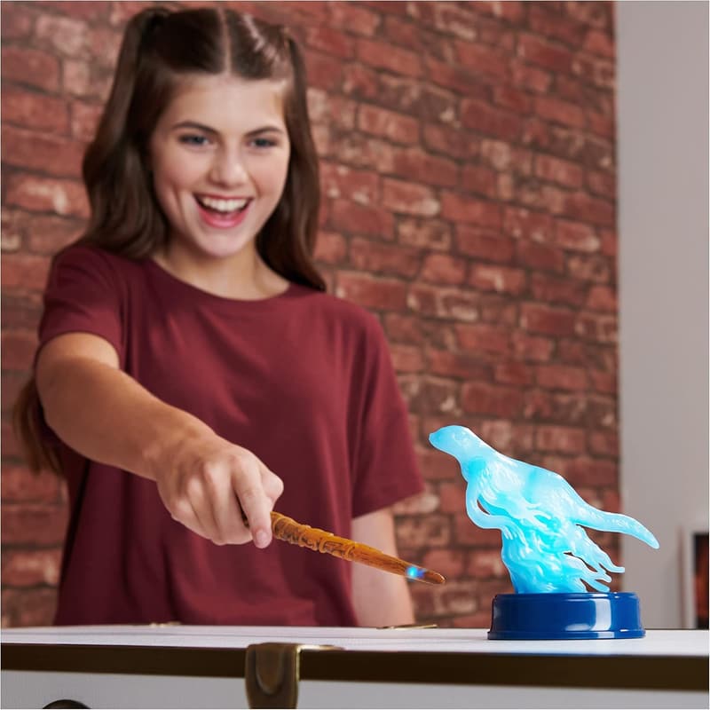 Harry Potter Hermione Granger Wand with Otter Figure, Lights & Sounds