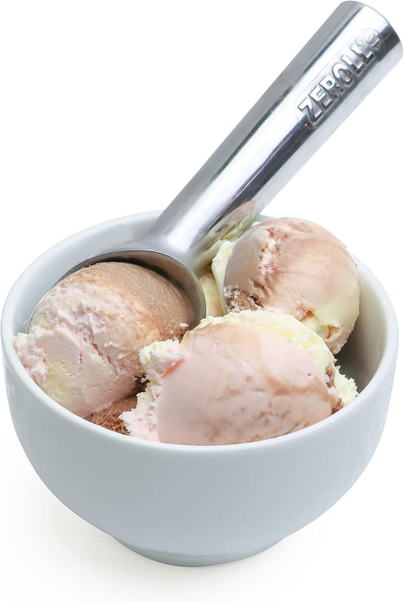 Liquid-Filled Ice Cream Scoop with Heat Conductive Handle, 4 oz
