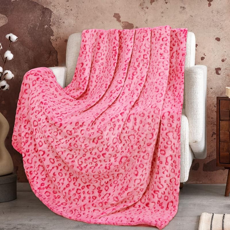 Pink Leopard Print Throw Blanket for Women - Cozy Birthday Gift