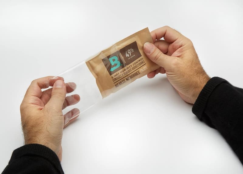 Boveda 49% Humidity Control Pack for Wooden Instruments