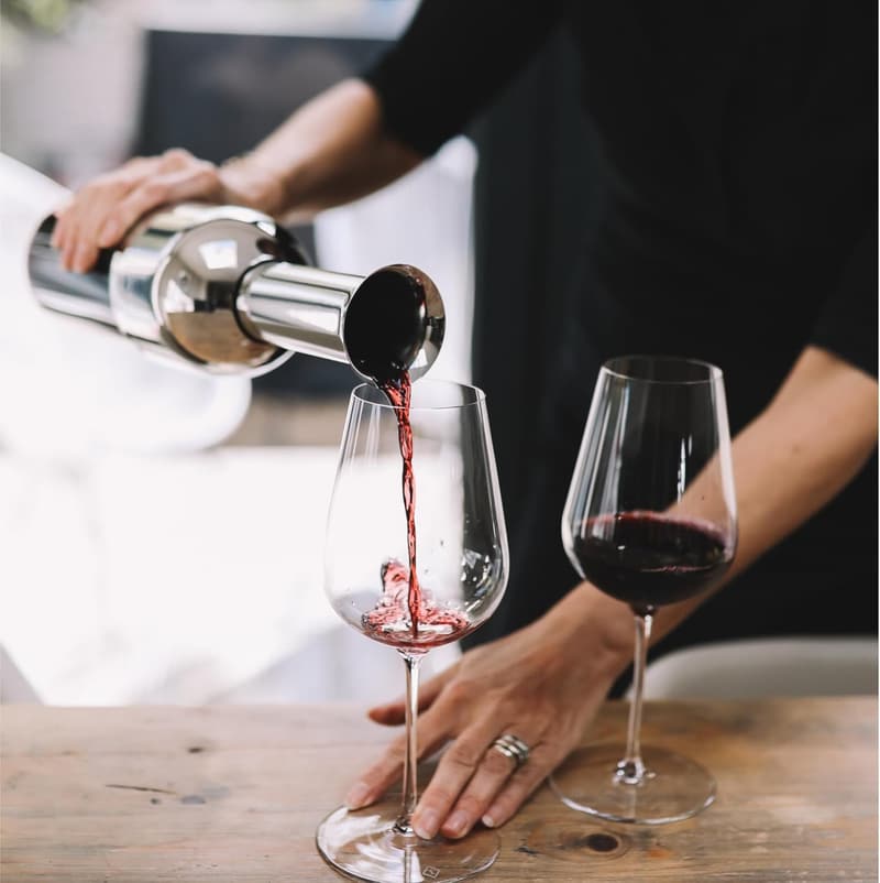 Stainless Steel Wine Decanter with Mirror Finish