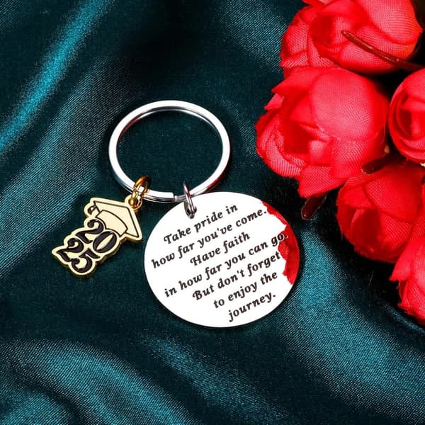 2025 Graduation Keychain Gift for Students and Nurses