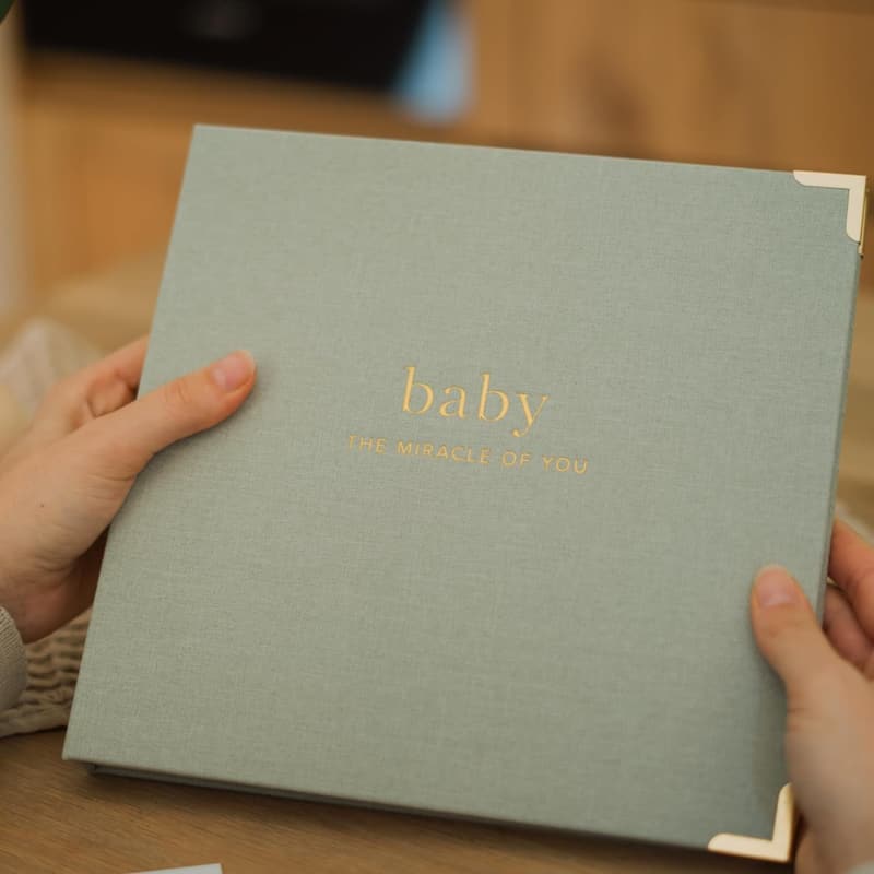 Baby Memory Book - Timeless 5-Year Keepsake for Boys & Girls