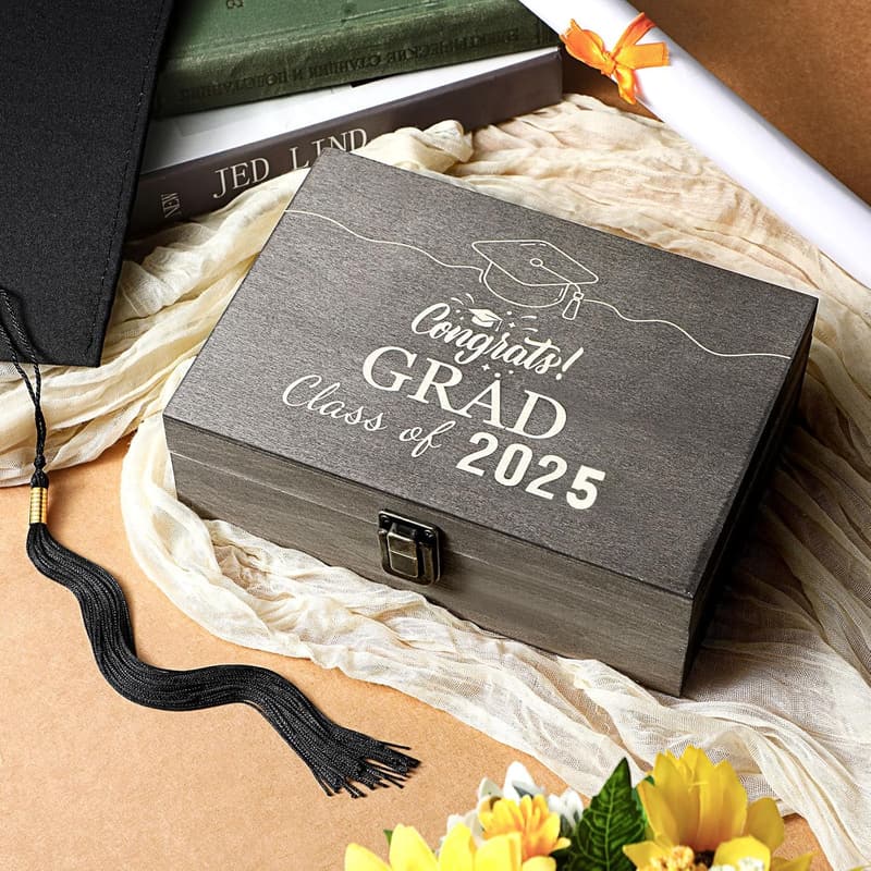Personalized Graduation Cap Keepsake Box 2025 for Him/Her