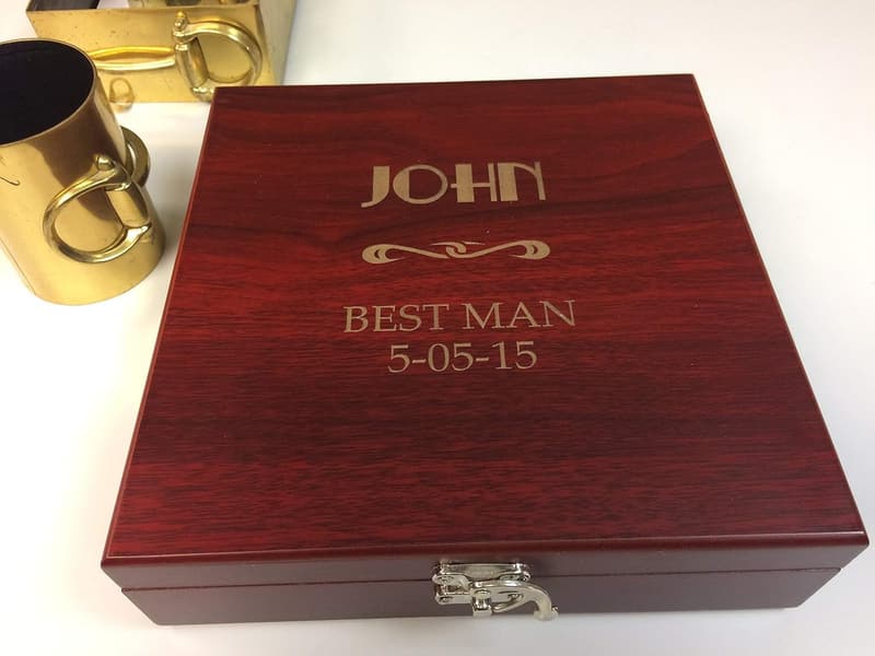 Personalized Groomsmen Gift Set with Knife