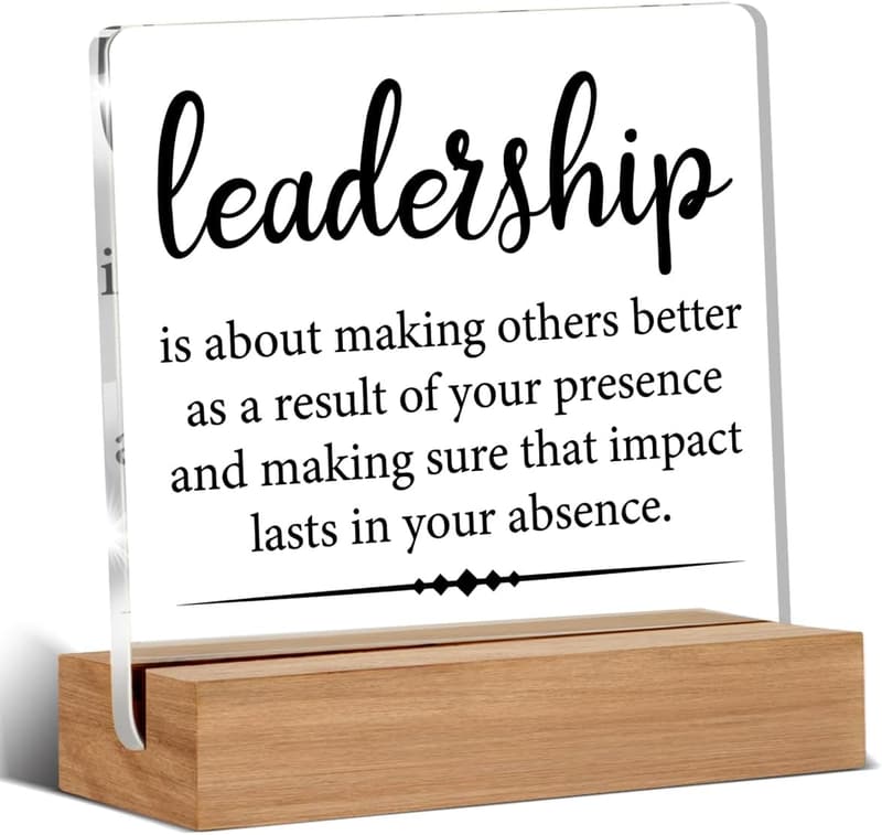 Leadership Quote Desk Sign with Wooden Stand