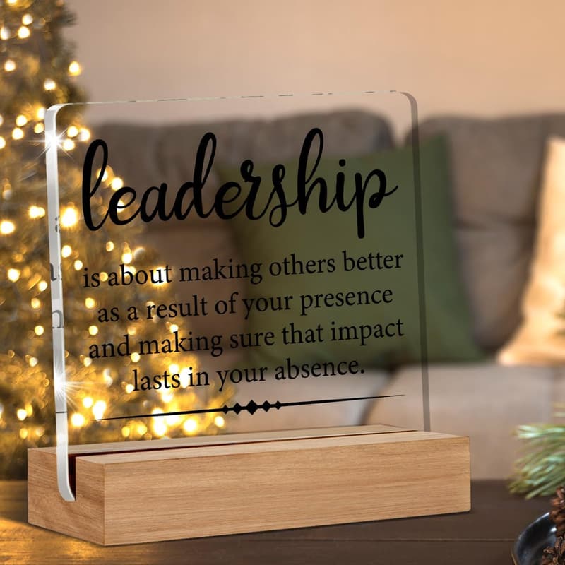 Leadership Quote Desk Sign with Wooden Stand