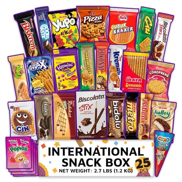 International Snack Box - Premium 25 Full-Size Treats
