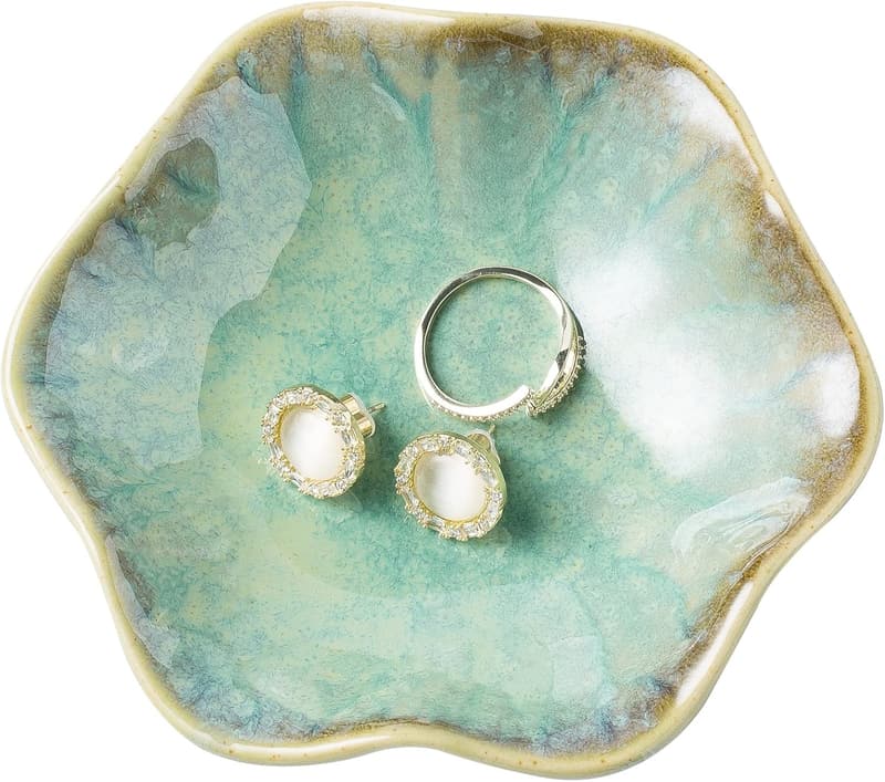 Emerald Green Ceramic Jewelry Dish for Friends & Family