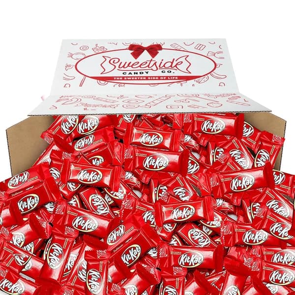 KitKat Chocolate Bars – 5lb Bulk Candy Pack for Parties