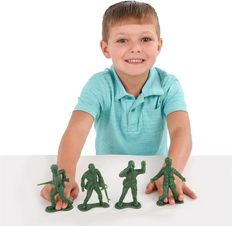 Large Green US Army Action Figures Set (8 Soldiers, 4