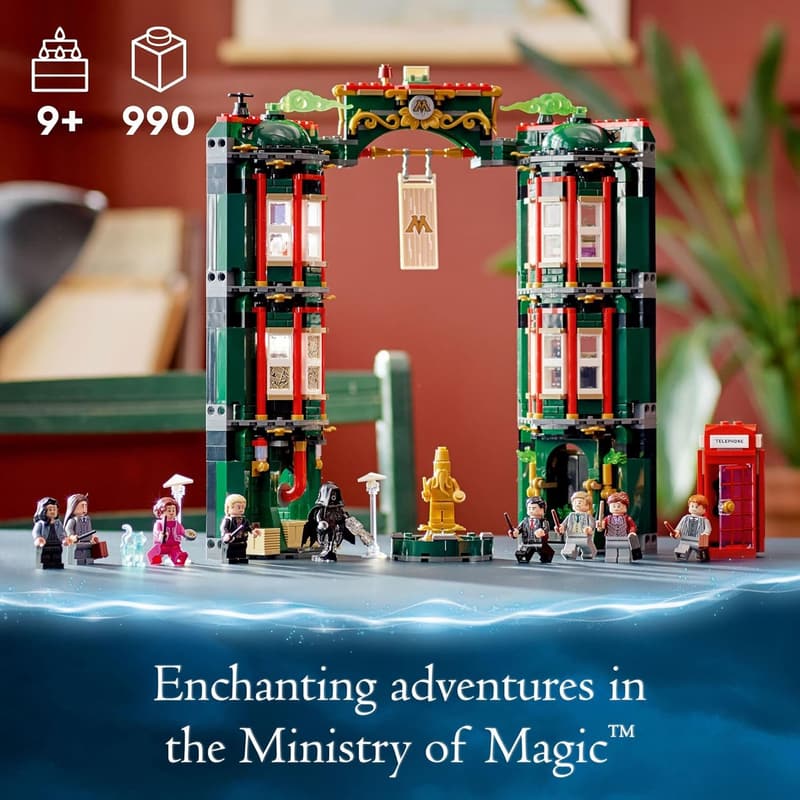 LEGO Harry Potter Ministry of Magic Building Set with 12 Minifigures