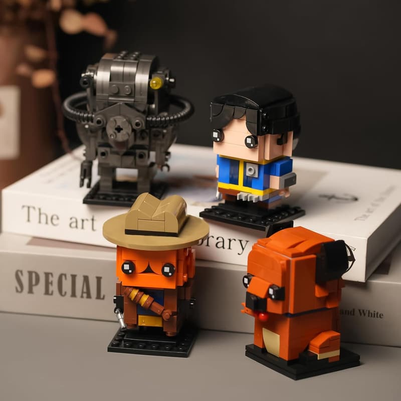 Wasteland Mech Soldier Building Set - 581 Pcs Halloween Toy