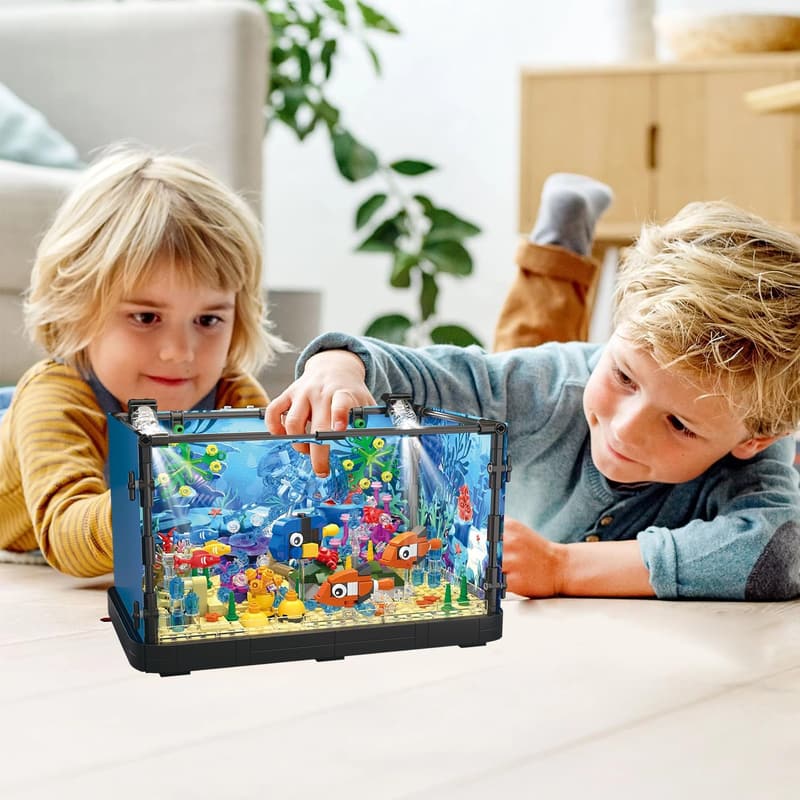 Building Block Aquarium Set with Movable Lighting for Kids & Adults