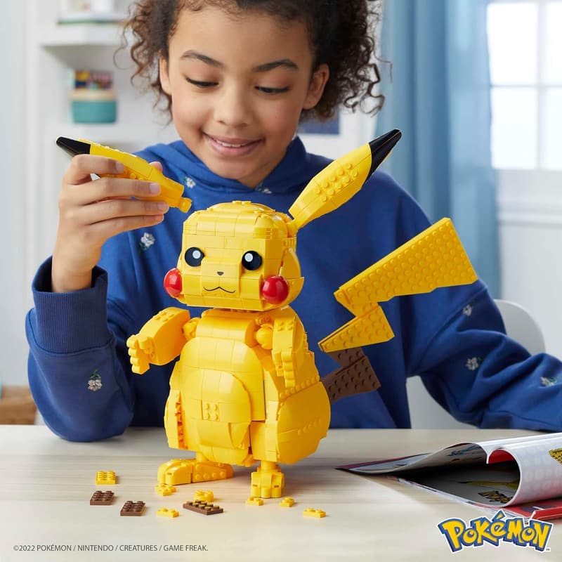 Jumbo Pikachu Building Set - 806 Poseable Pieces, 12