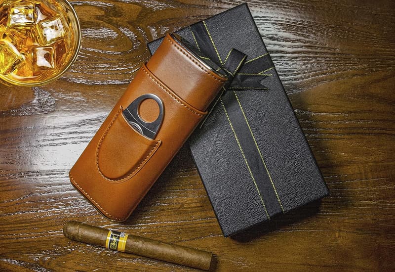 Cigar Travel Case with Cutter & Gift Box for Men
