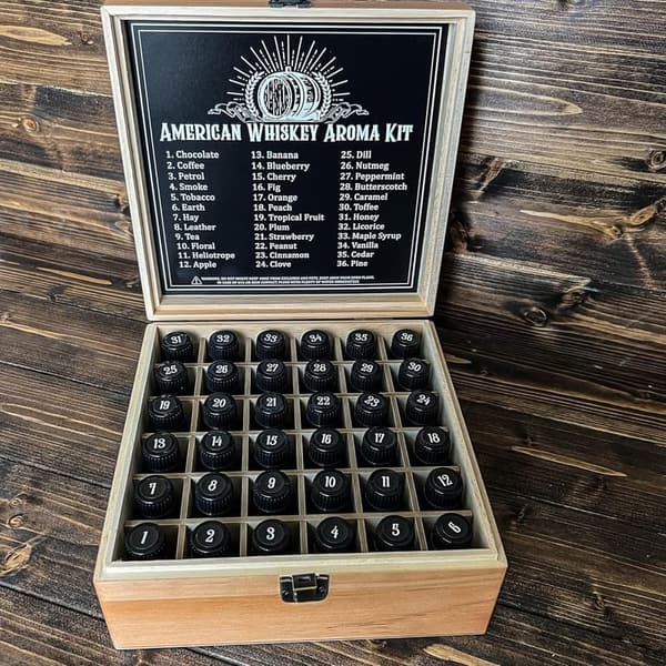 Bourbon Real Talk Whiskey Aroma Kit