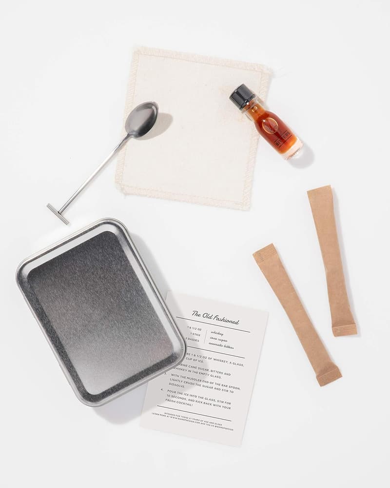 Portable Old Fashioned Cocktail Kit – Great Gift for All