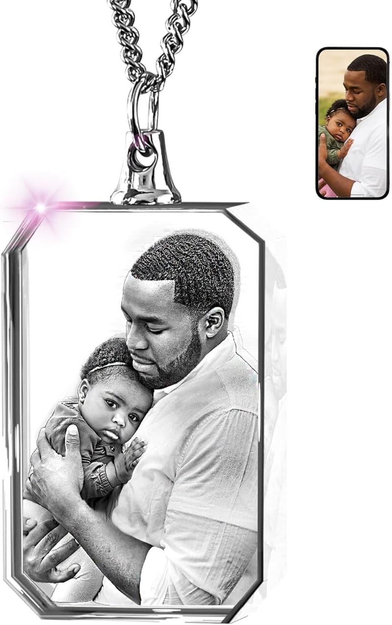 Personalized 3D Crystal Photo Necklace for Mother's Day