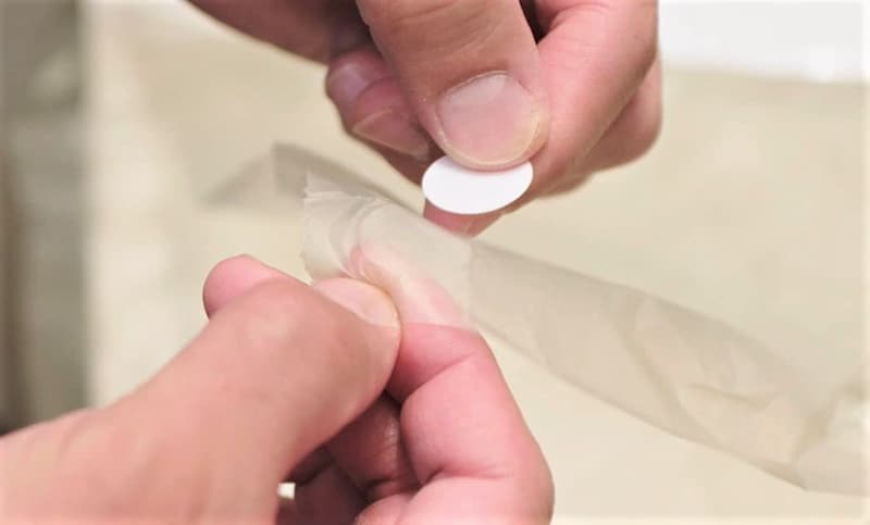 Men's Grooming: Disposable Beard Hair Catcher Bib