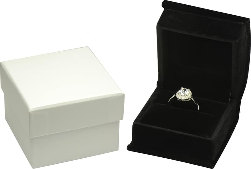 Luxury Velvet Ring Box for Proposal or Engagement Gift