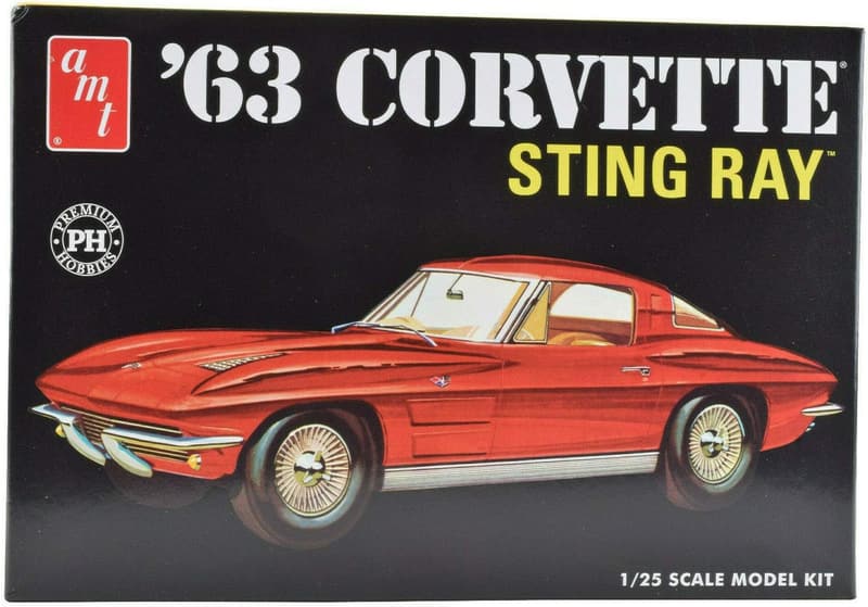 1963 Corvette Sting Ray 1:25 Plastic Model Car Kit