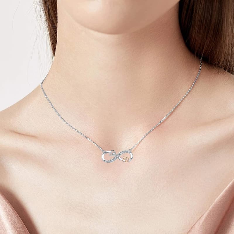 5th Anniversary 925 Silver Lucky Number Heart Necklace for Her