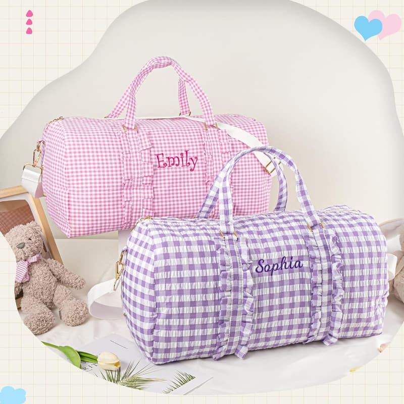 Personalized Pink Duffle Bag for Girls' Sleepovers