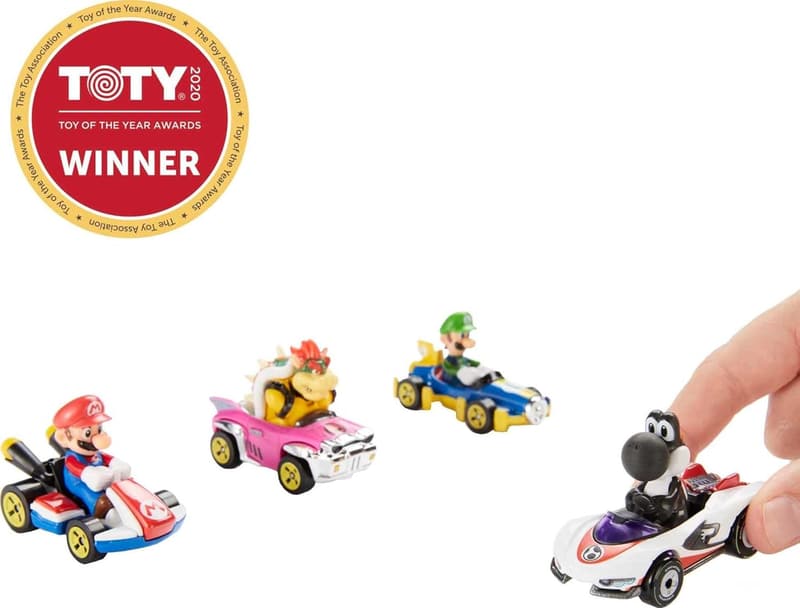 Hot Wheels Mario Kart Die-Cast Cars Set with Black Yoshi