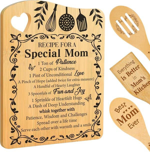 Best Mom Ever Bamboo Cutting Board Set - Birthday Gift from Kids