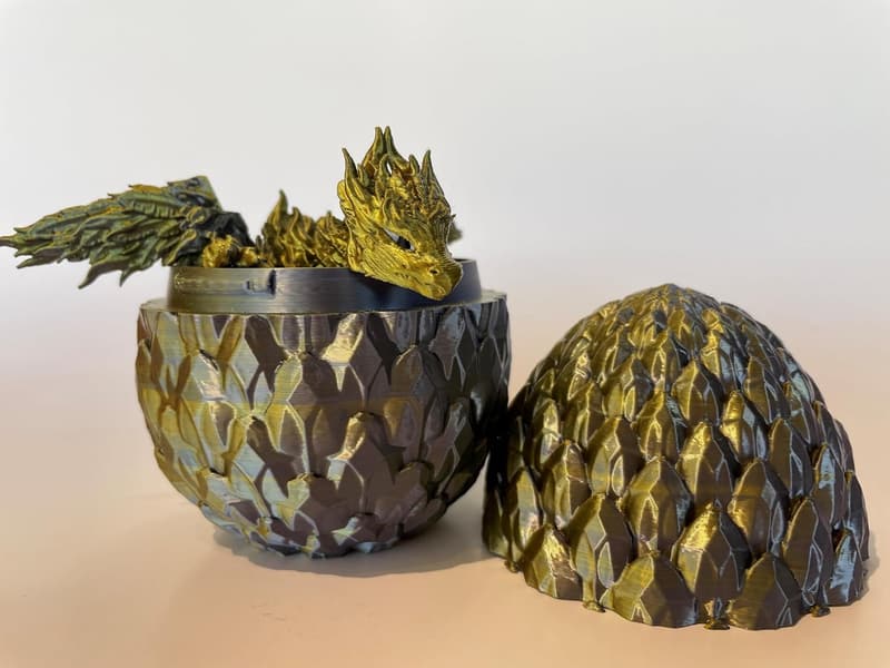 3D Printed Phoenix Dragon Fidget Toy - Mythical Black Gold 9