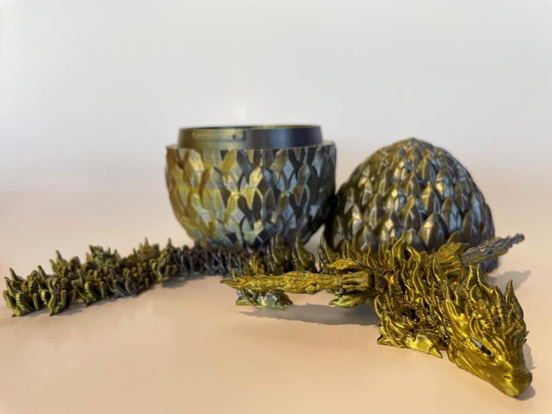 3D Printed Phoenix Dragon Fidget Toy - Mythical Black Gold 9