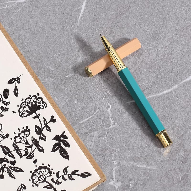 Luxury Metal Pen with Black Ink – Ideal Gift for Mother's Day