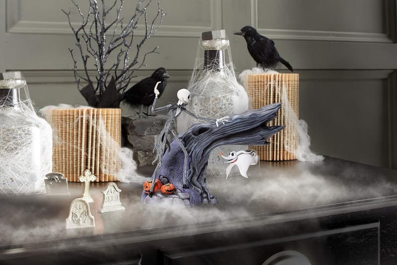 Nightmare Before Christmas Jack Skellington & Zero LED Statue
