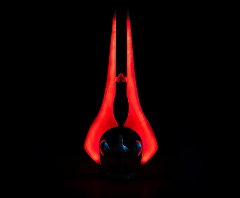 Halo Infinite LED Red Energy Sword Table Lamp for Gamers