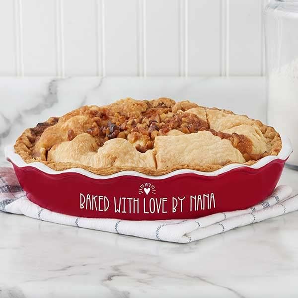 Personalized Classic Pie Dish in Hand-Glazed Stoneware - Red
