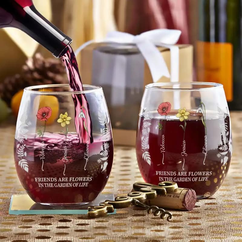Personalized Stemless Wine Glass for Best Friends' Birthday