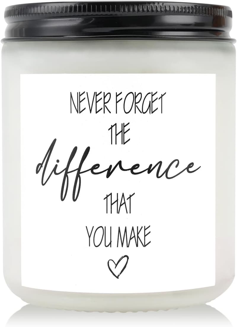 Personalized Lavender Soy Candle for Women’s Appreciation