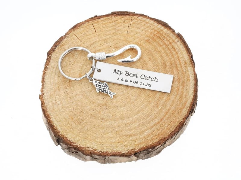 Personalized Fishing Keychain for Husband - 2-Inch Bar