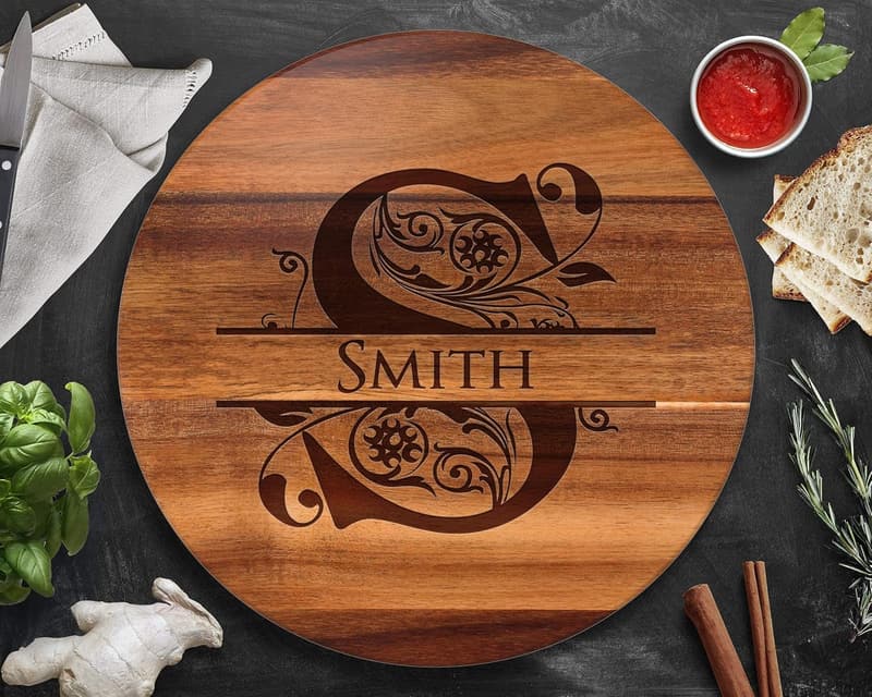 Personalized Engraved Wood Lazy Susan for Mom