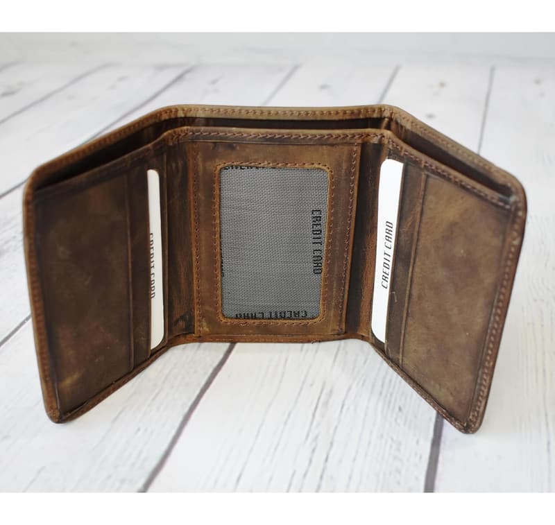 Personalized Men's Trifold Wallet - Custom Monogram Gift