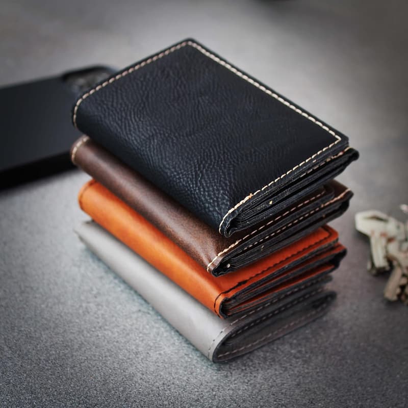 Personalized American Flag Leather Wallet for Men