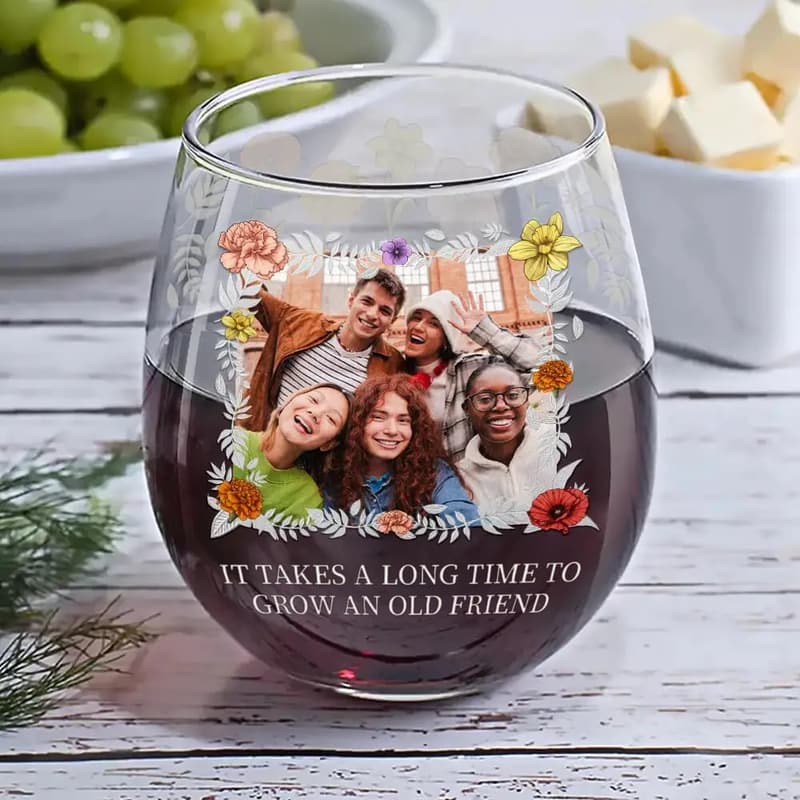 Personalized Birth Month Flower Wine Glass for Best Friends
