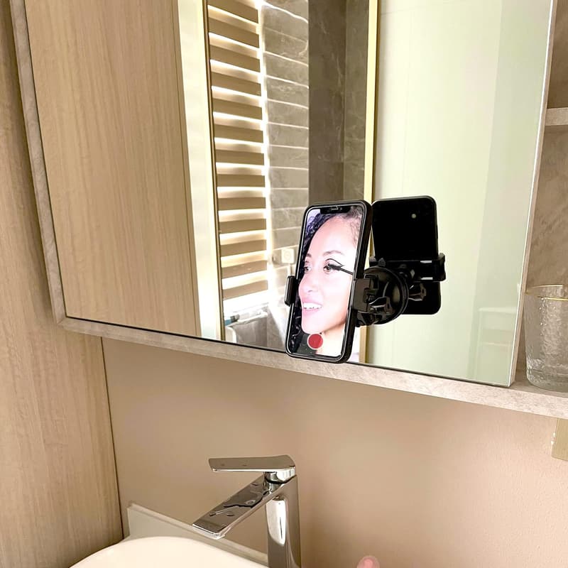 Dual 360° Rotating Suction Cup Phone Holder for Travel Vlogs