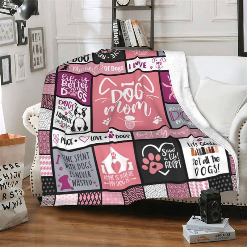 Dog Mom Gifts: Cozy Throw Blanket for Dog Lovers